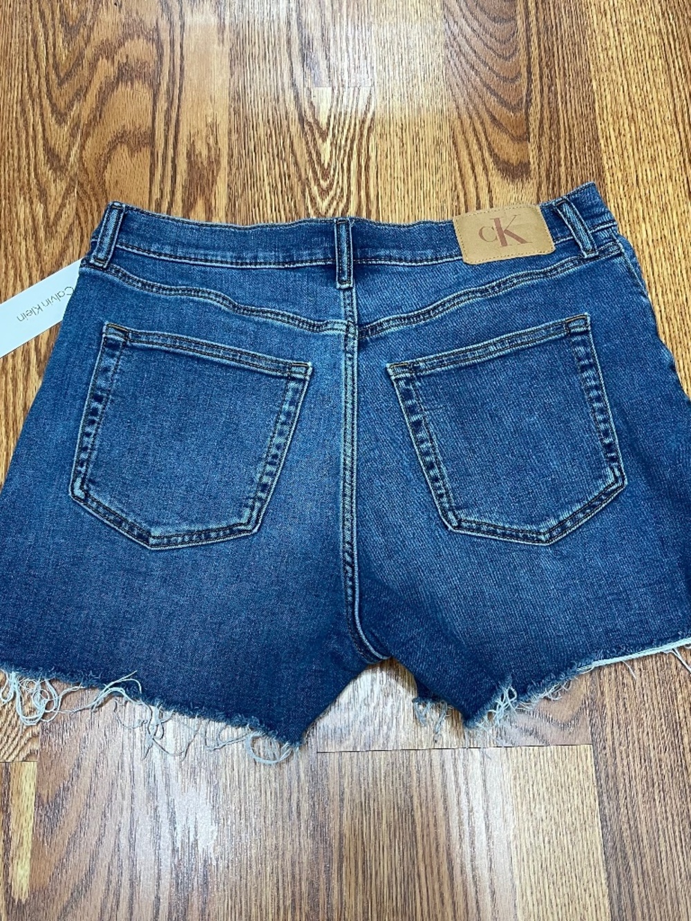 Calvin Klein Shorts - Picture 2 of 6
